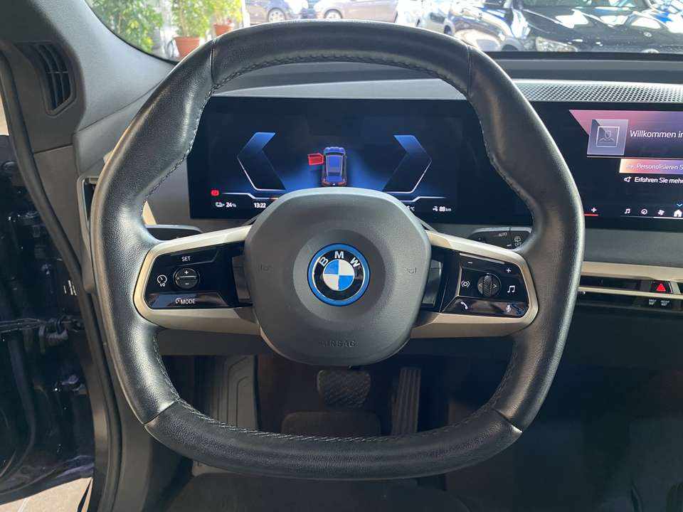 bmw-ix-xdrive40-2023-eletrico
