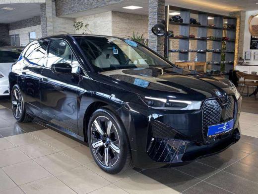 bmw-ix-xdrive40-2023-eletrico