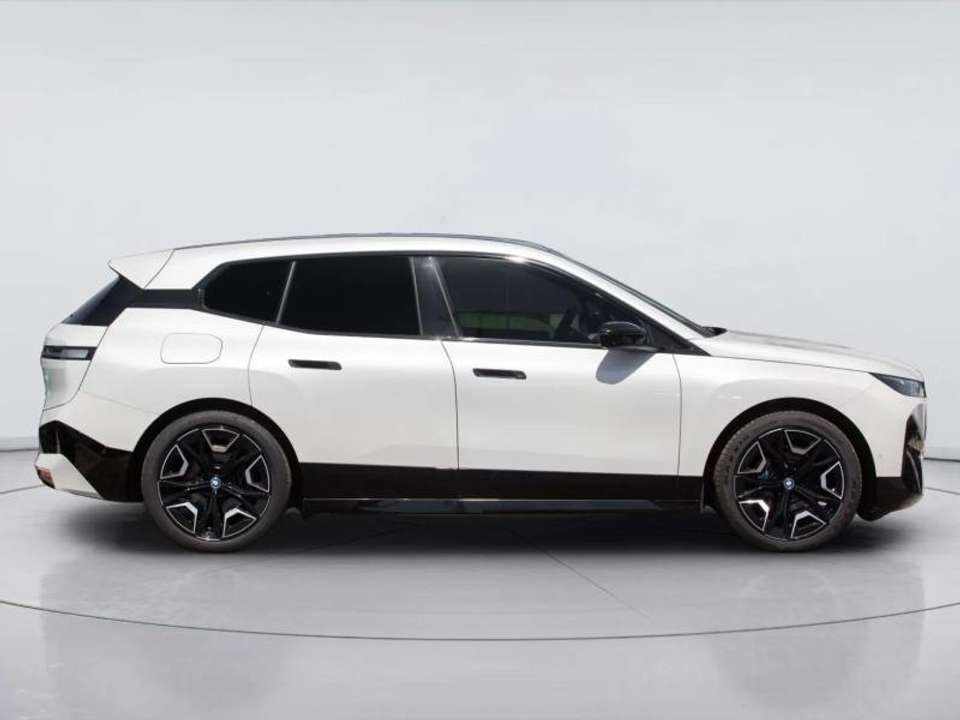 bmw-ix-xdrive50-2022-eletrico