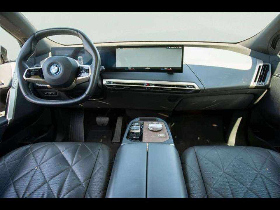 bmw-ix-xdrive50-2022-eletrico