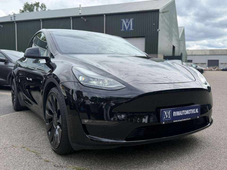tesla-model-y-performance-2024-eletrico