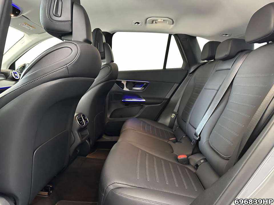 mercedes-benz-glc-220-d-4matic-2024-diesel-1993cc