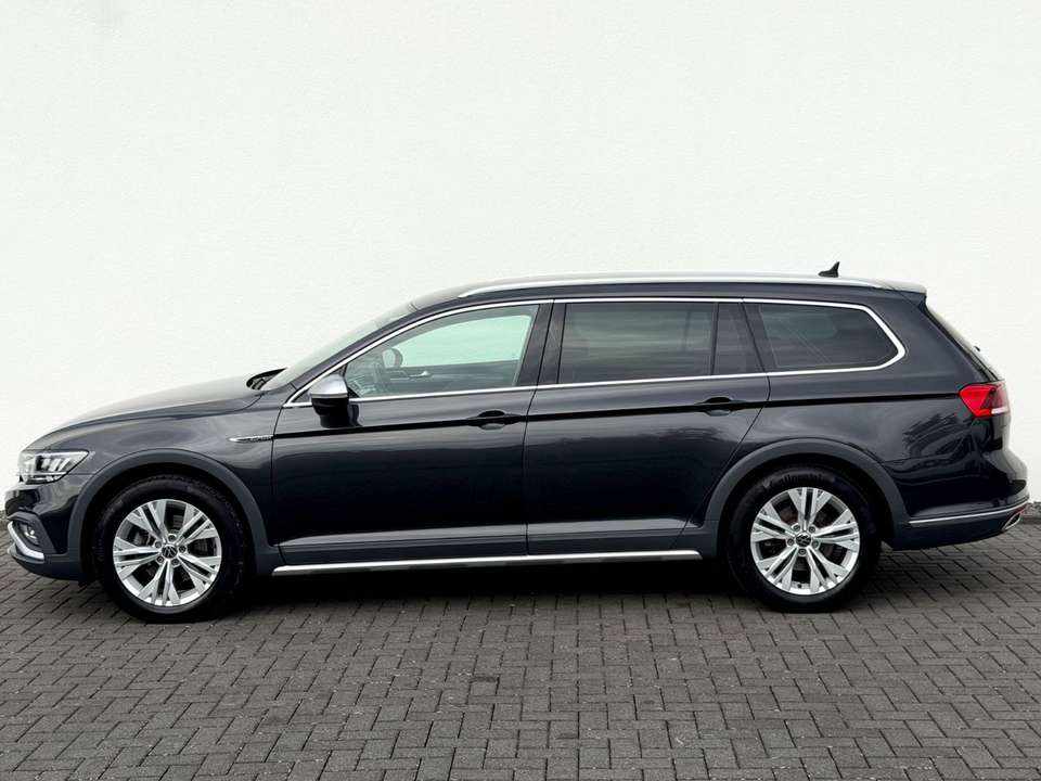 volkswagen-passat-2-0-tdi-scr-bluemotion-2023-diesel-1968cc