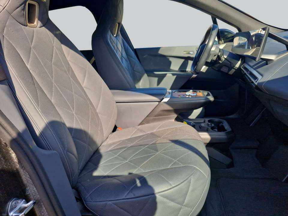 bmw-ix-xdrive40-2024-eletrico