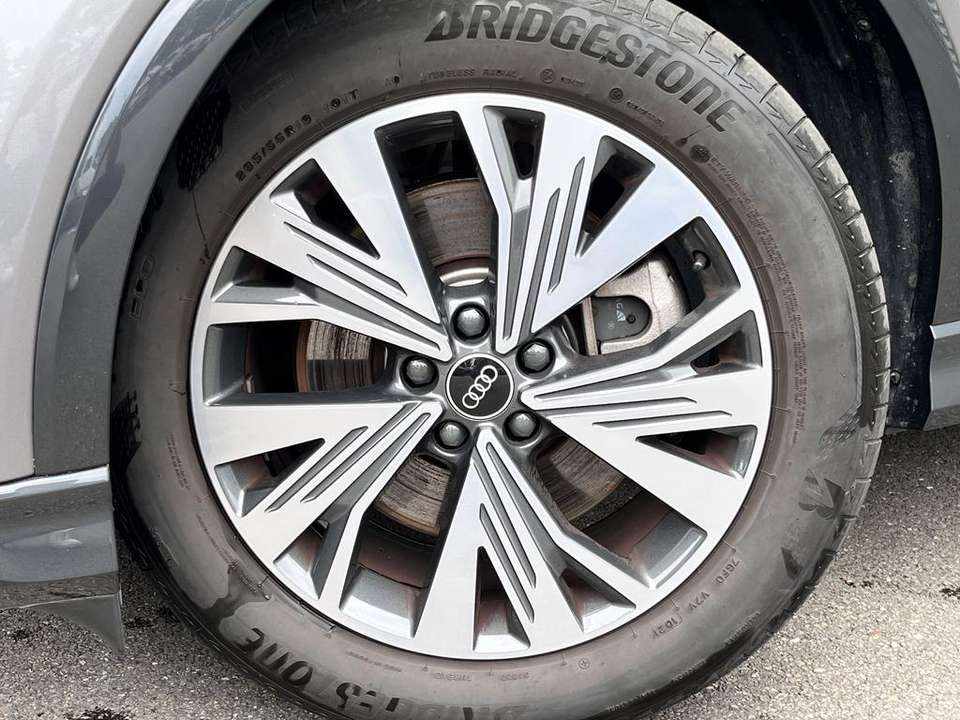 audi-q4-e-tron-40-e-tron-2021-eletrico