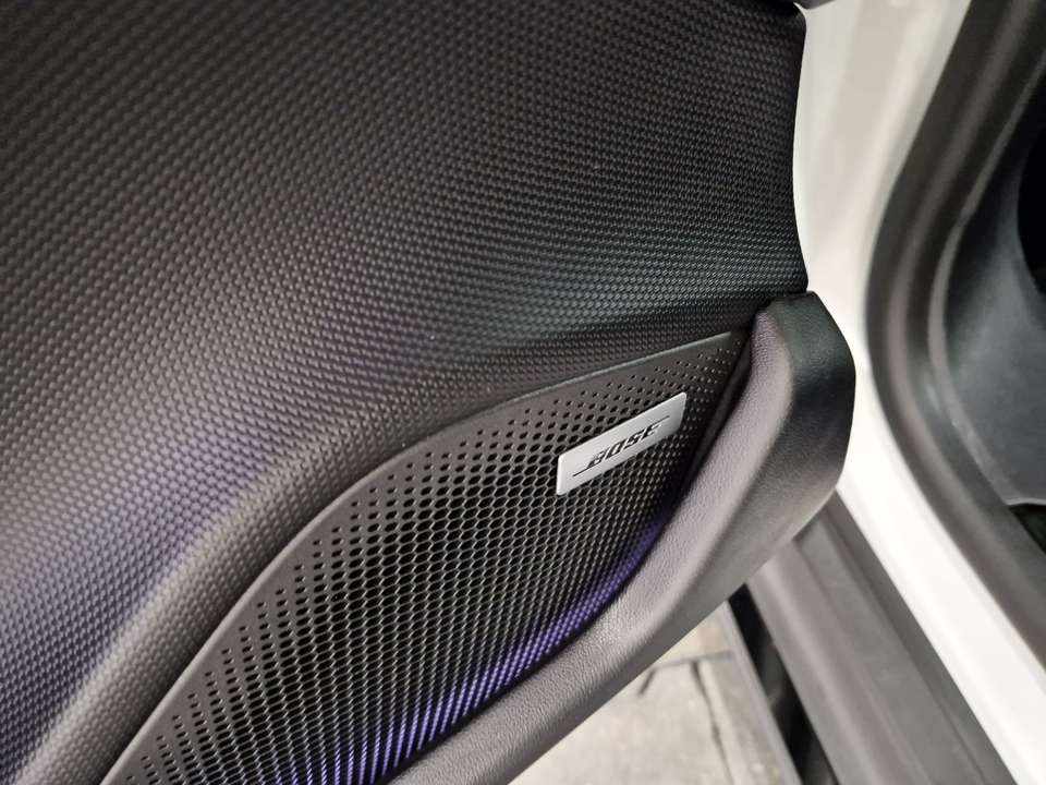 porsche-taycan-4s-2020-eletrico