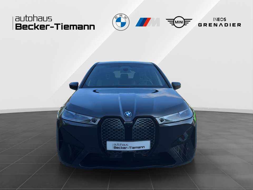 bmw-ix-xdrive40-2022-eletrico