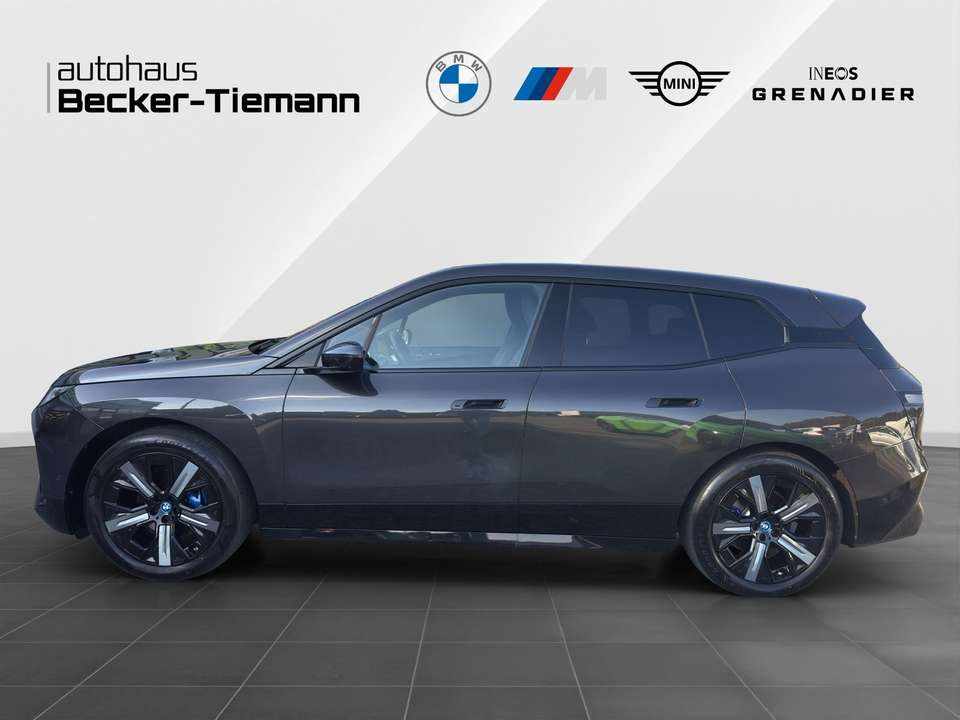bmw-ix-xdrive40-2022-eletrico