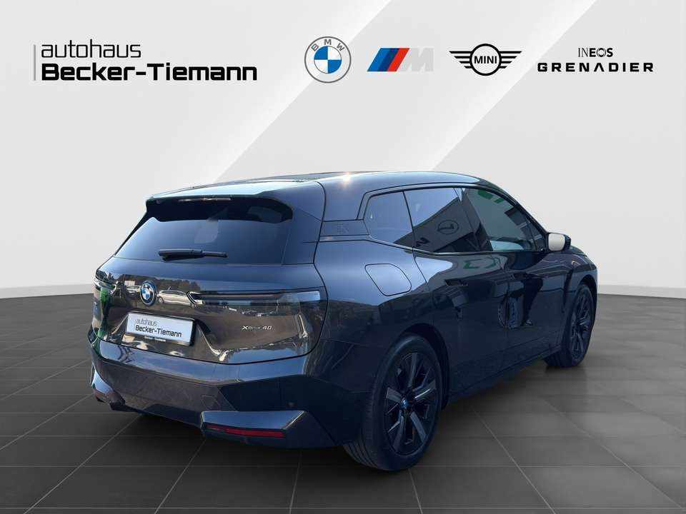bmw-ix-xdrive40-2022-eletrico