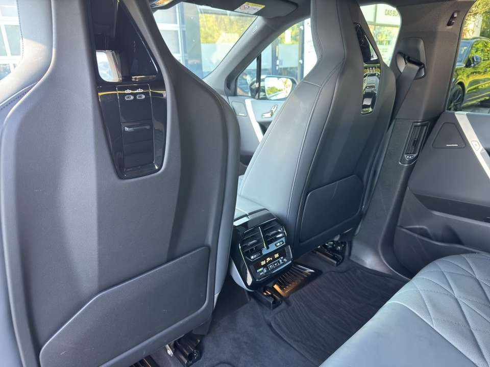 bmw-ix-xdrive40-2022-eletrico