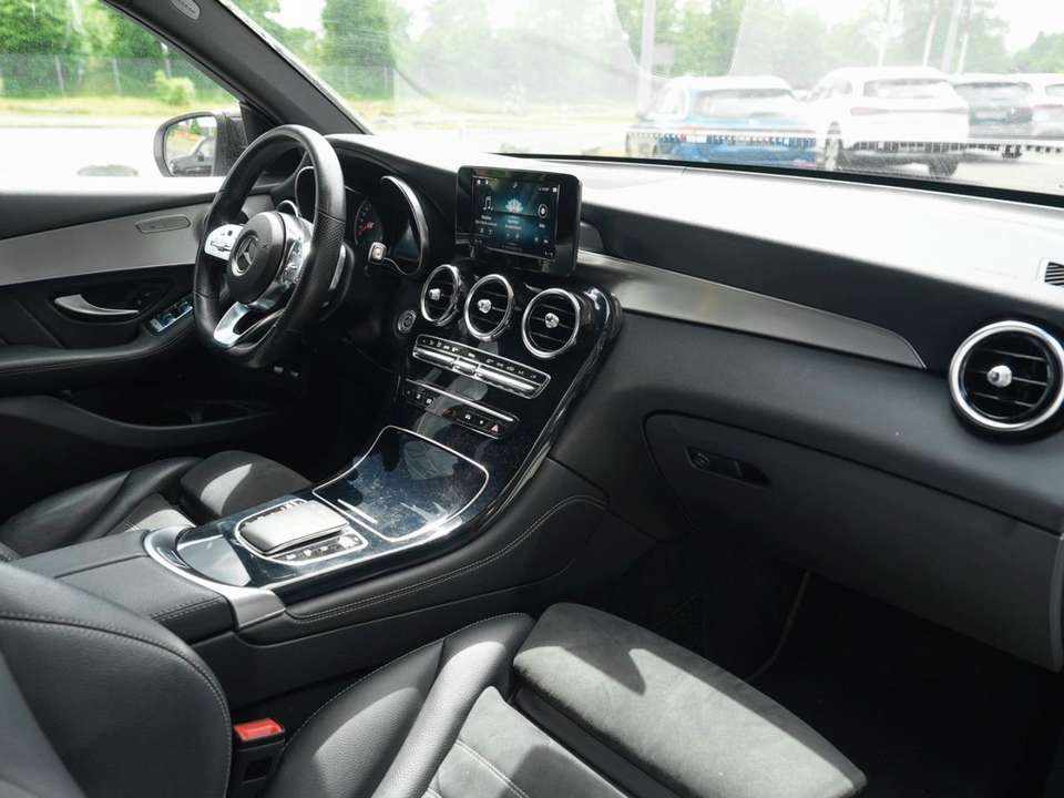 mercedes-benz-glc-220-d-4matic-2020-diesel-1951cc