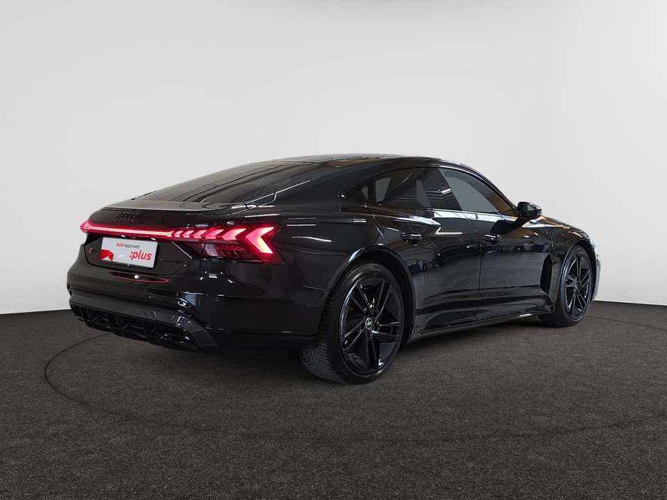 audi-e-tron-gt-rs-quattro-2021-eletrico