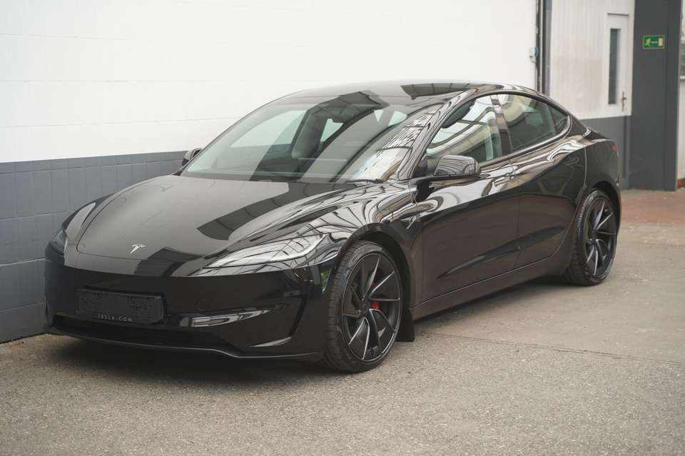 tesla-model-3-long-range-awd-2024-eletrico