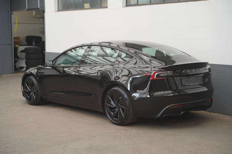tesla-model-3-long-range-awd-2024-eletrico