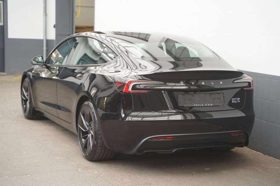 tesla-model-3-long-range-awd-2024-eletrico