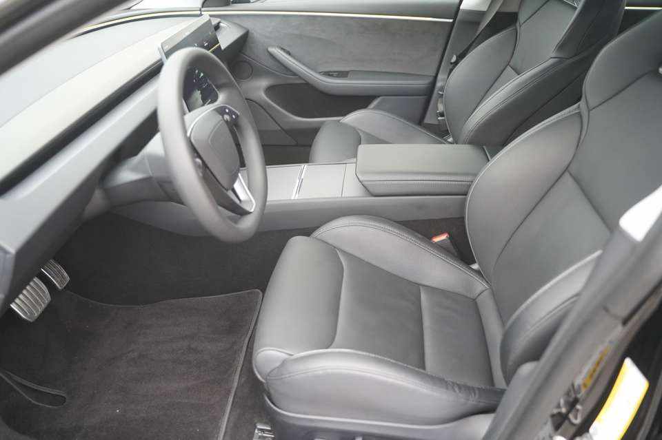 tesla-model-3-long-range-awd-2024-eletrico