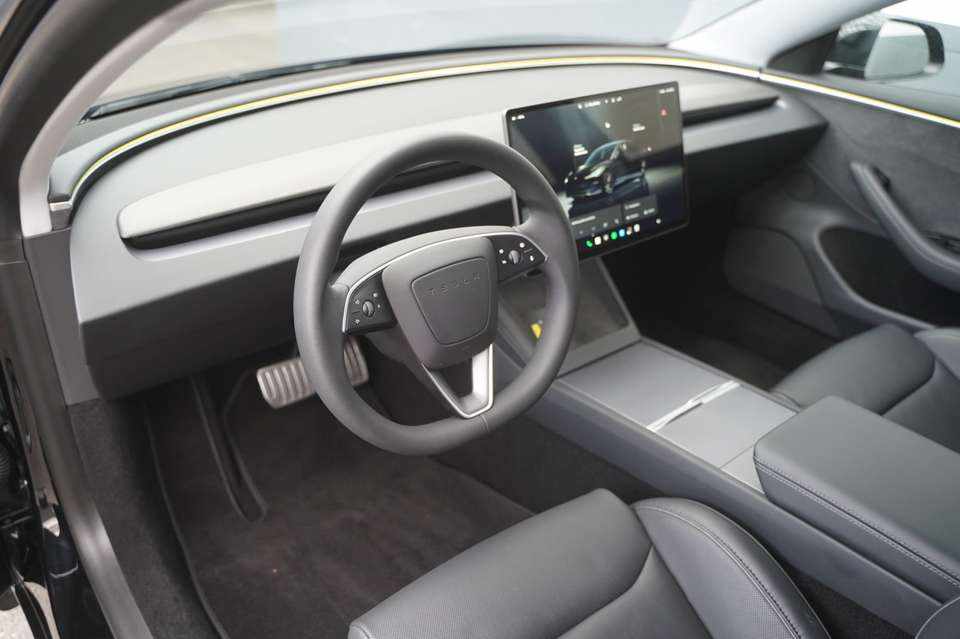 tesla-model-3-long-range-awd-2024-eletrico