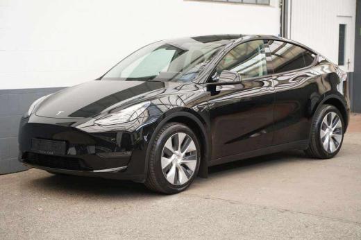 tesla-model-y-standard-range-rwd-2023-eletrico