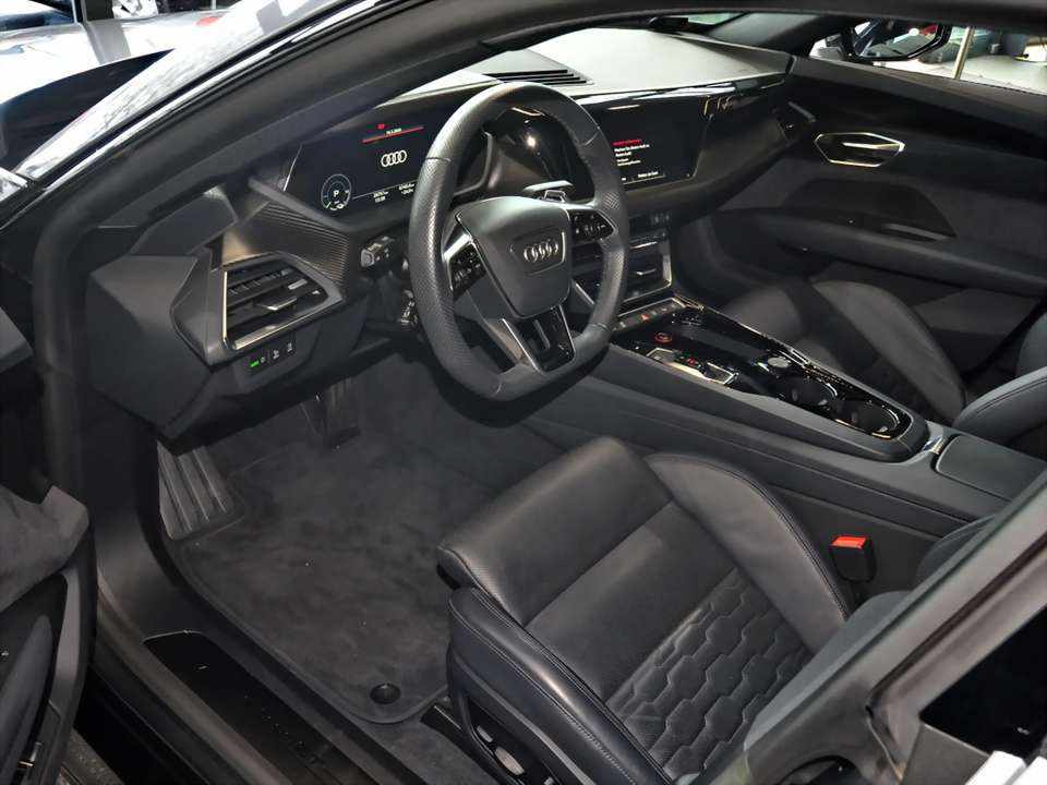 audi-e-tron-gt-quattro-2024-eletrico