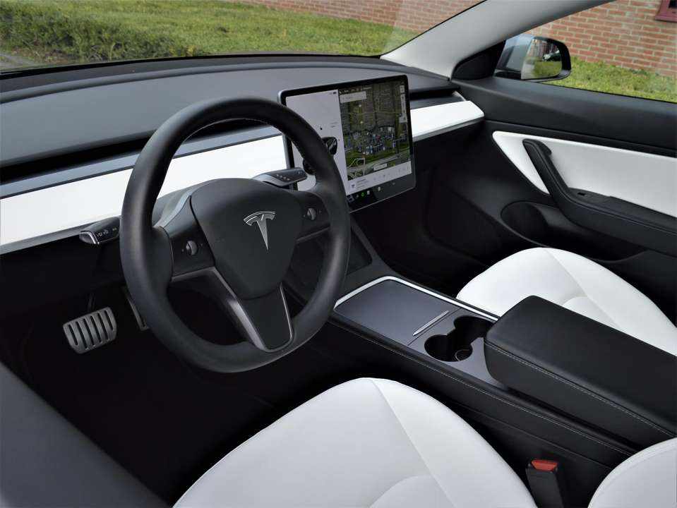 tesla-model-3-performance-2020-eletrico