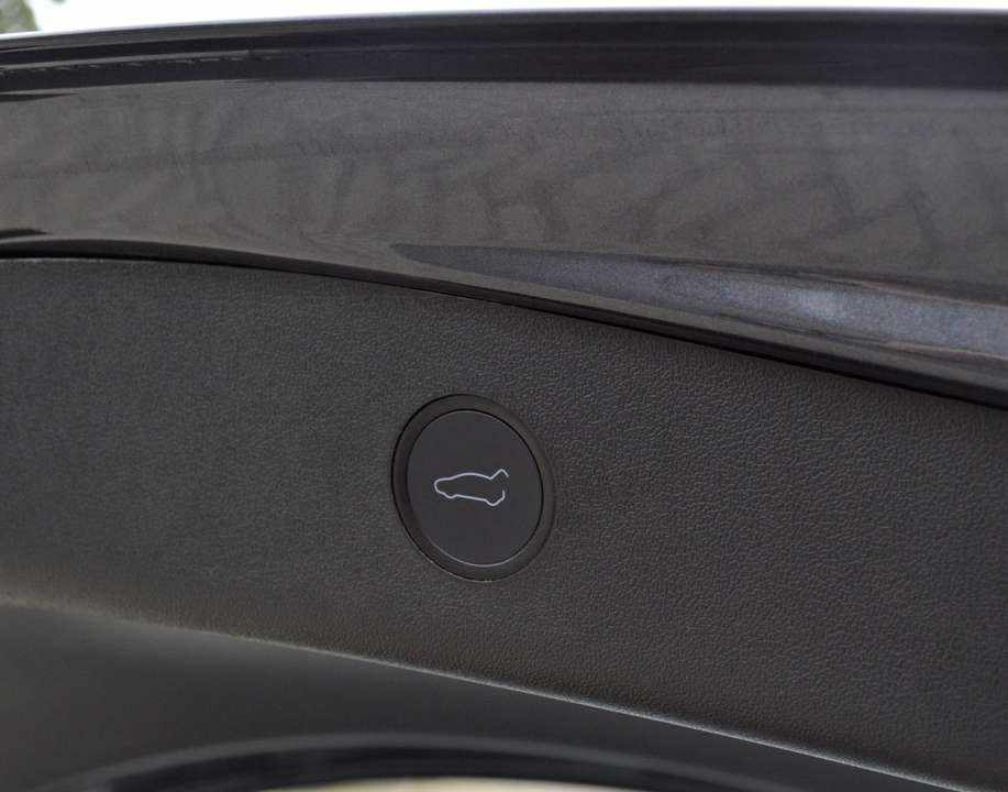 tesla-model-3-performance-2020-eletrico