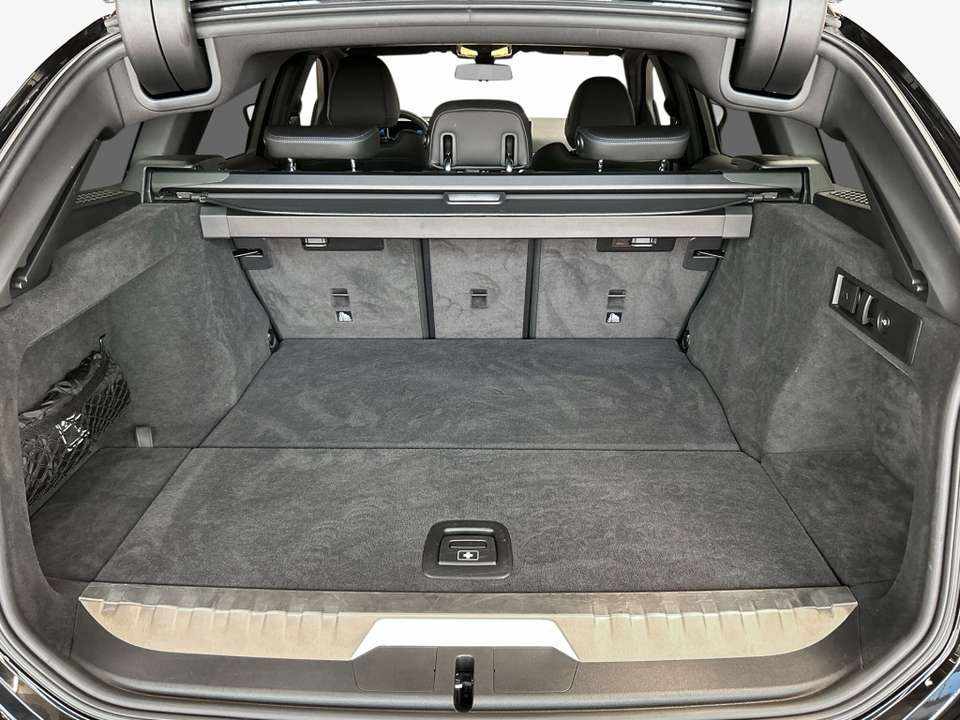 bmw-serie-3-330e-drive-2024-hibrido-1998cc