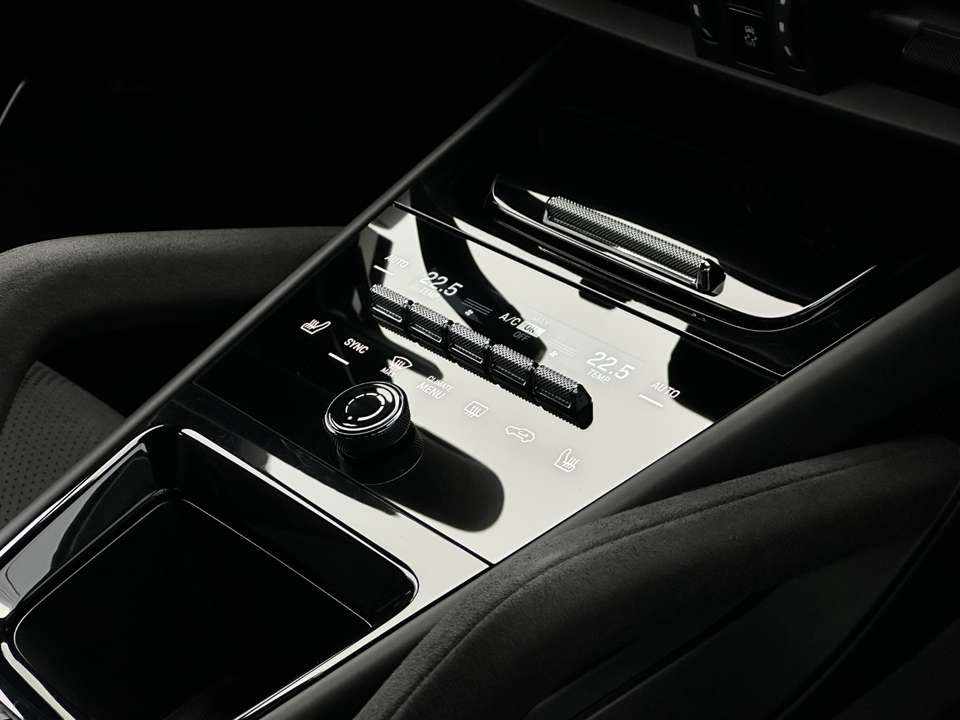 porsche-cayenne-gt-paket-turbo-4-0-v8-e-hybrid-2024-gasolina-3996cc