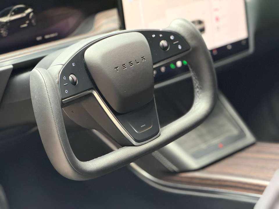tesla-model-s-ludicrous-performance-2021-eletrico