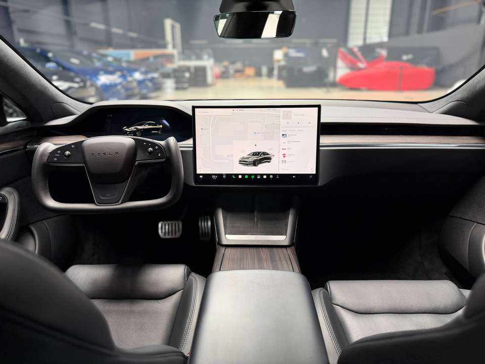 tesla-model-s-ludicrous-performance-2021-eletrico