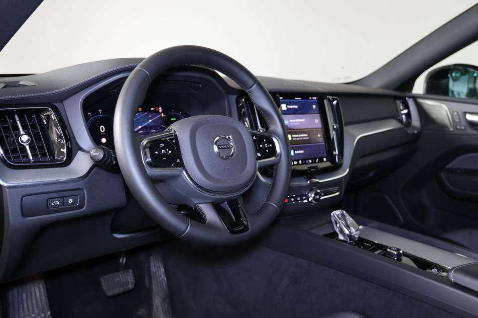 volvo-xc60-xc60-2024-gasolina-1969cc