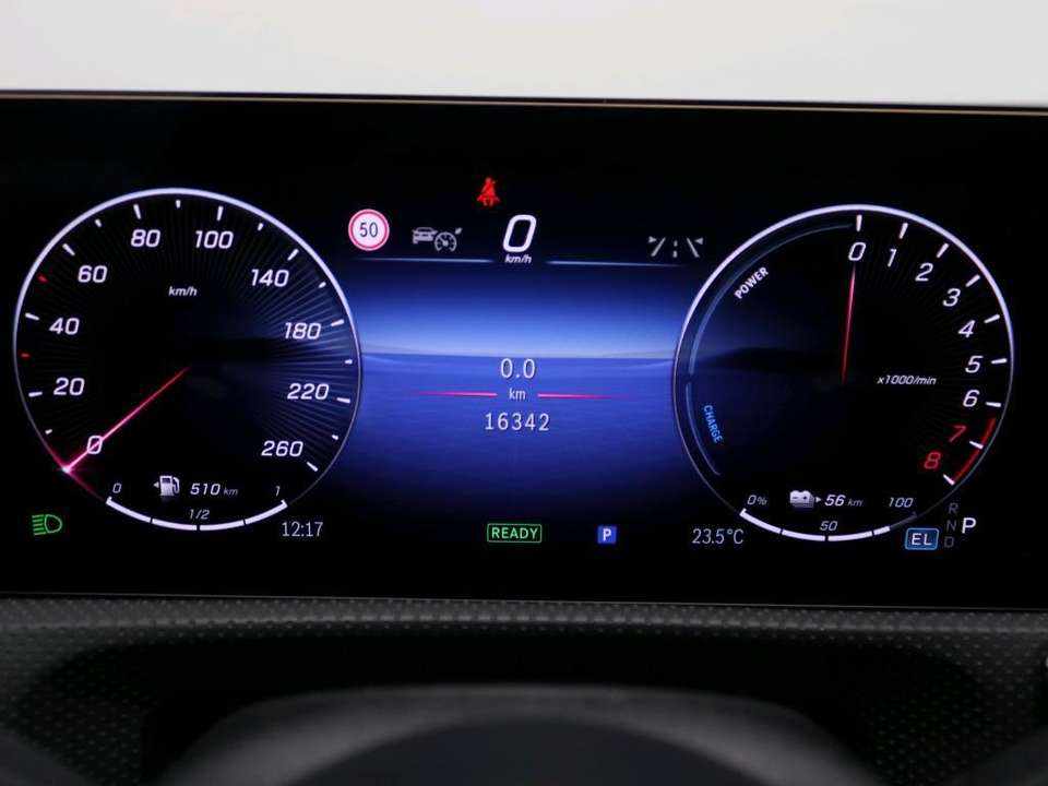 mercedes-benz-cla-200-2024-gasolina-1332cc