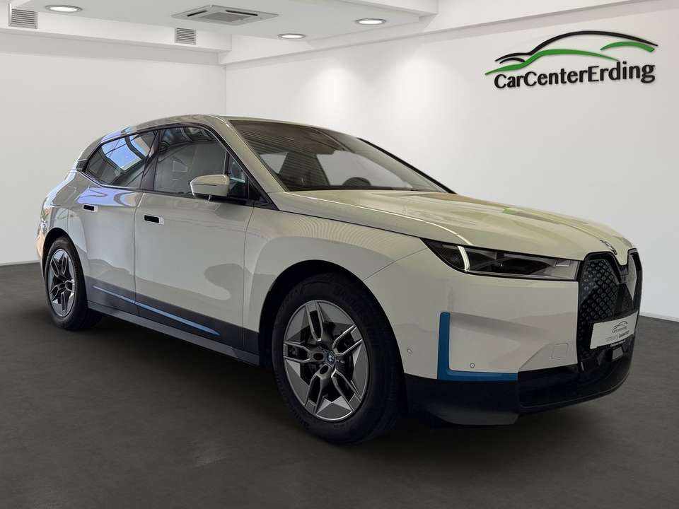 bmw-ix-xdrive40-2022-eletrico