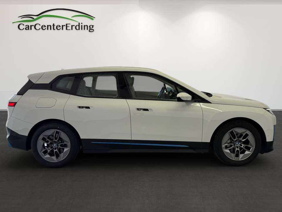 bmw-ix-xdrive40-2022-eletrico