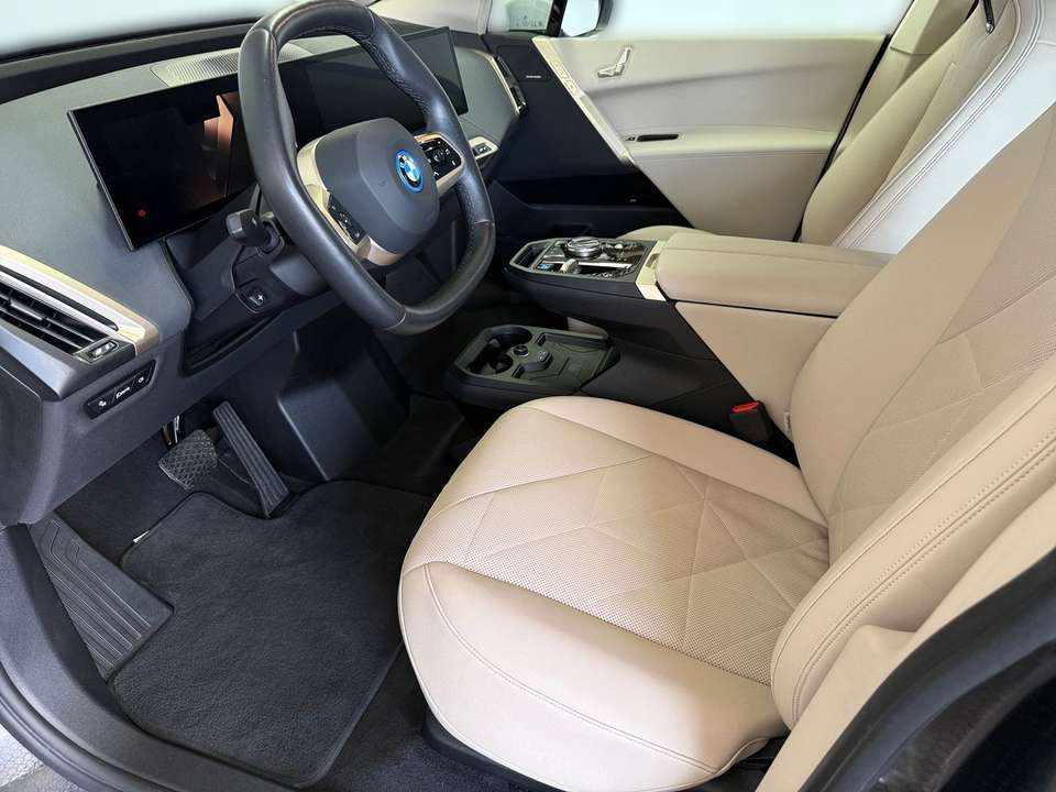 bmw-ix-xdrive40-2022-eletrico