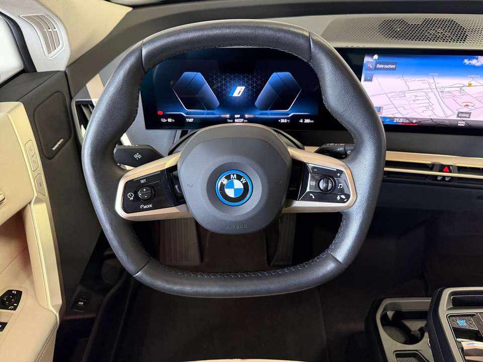 bmw-ix-xdrive40-2022-eletrico