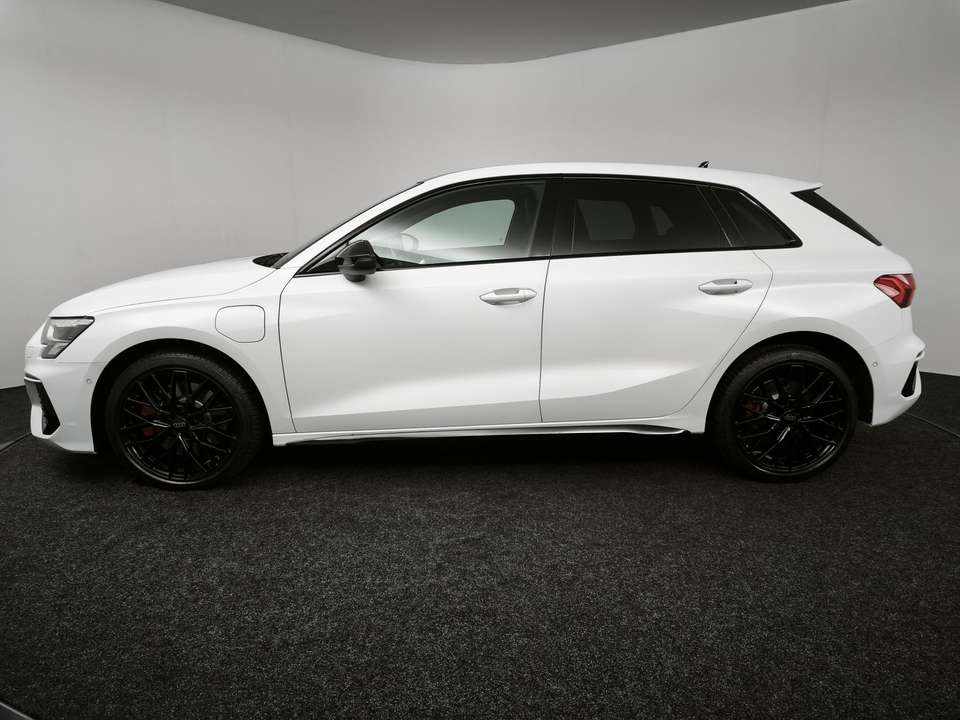 audi-a3-40-tfsi-e-2024-gasolina-1498cc