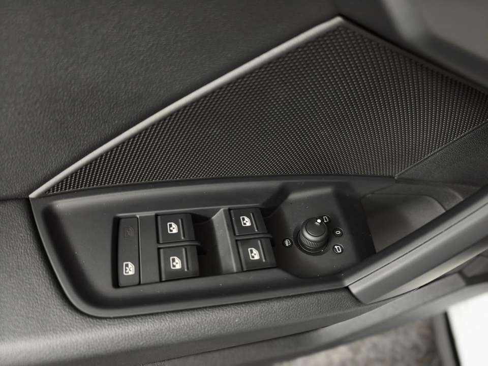 audi-a3-40-tfsi-e-2024-gasolina-1498cc