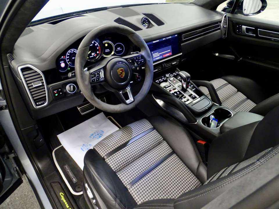 porsche-cayenne-turbo-s-e-hybrid-2020-gasolina-3996cc