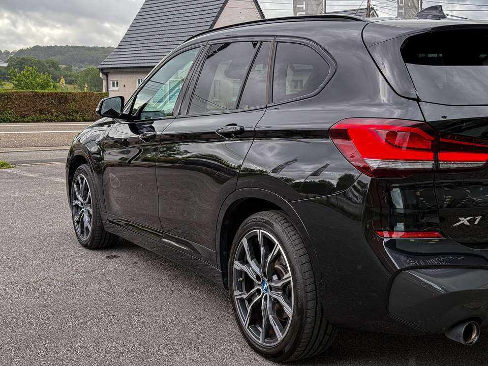 bmw-x1-sdrive18i-2022-gasolina-1499cc