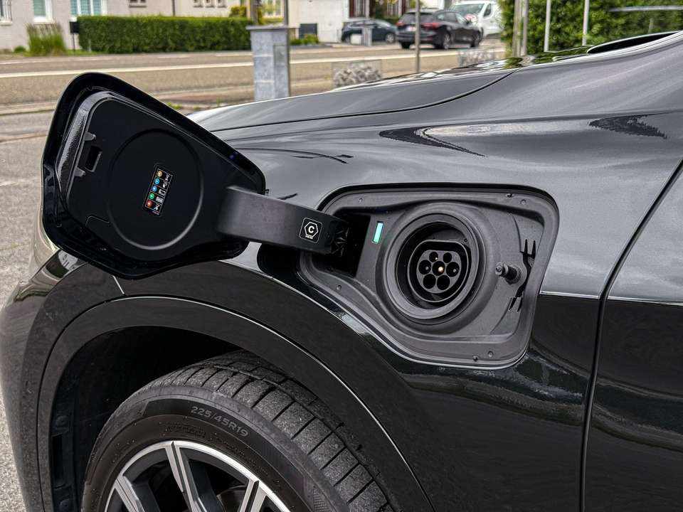 bmw-x1-sdrive18i-2022-gasolina-1499cc