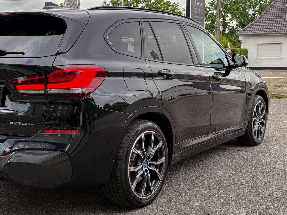 bmw-x1-sdrive18i-2022-gasolina-1499cc