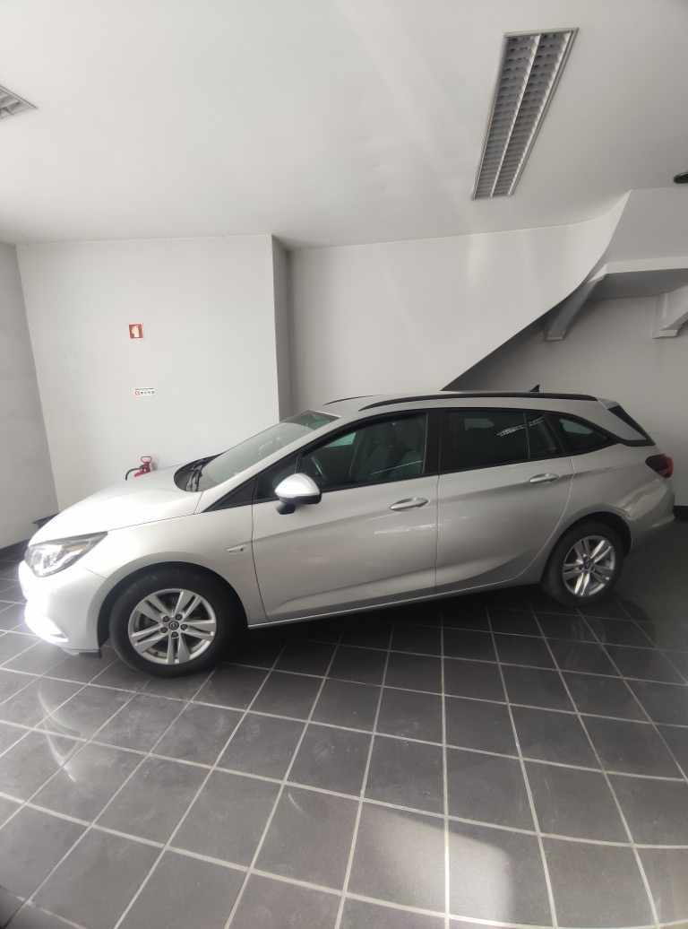 opel-astra-sport-tourer-2018-diesel-1598cc