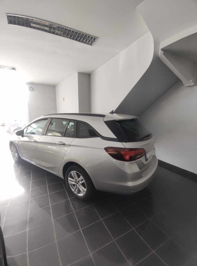 opel-astra-sport-tourer-2018-diesel-1598cc