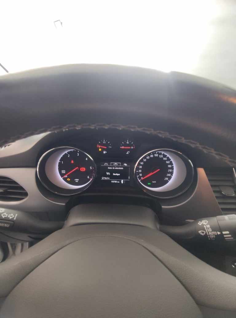 opel-astra-sport-tourer-2018-diesel-1598cc