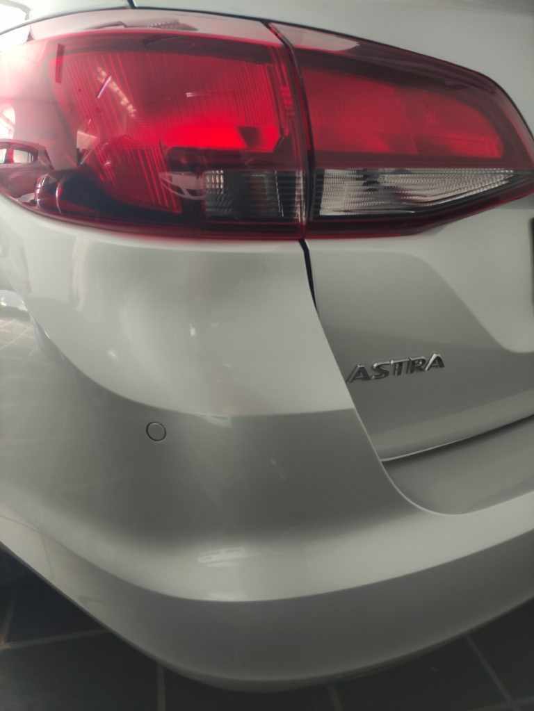 opel-astra-sport-tourer-2018-diesel-1598cc