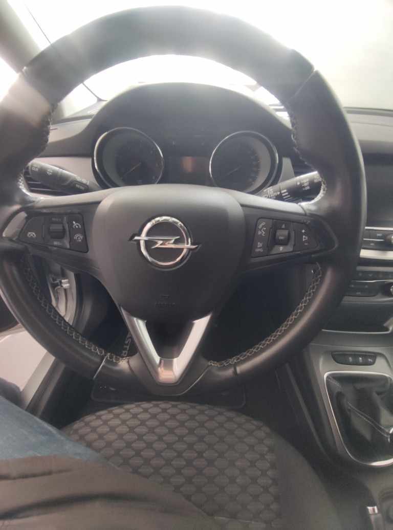 opel-astra-sport-tourer-2018-diesel-1598cc