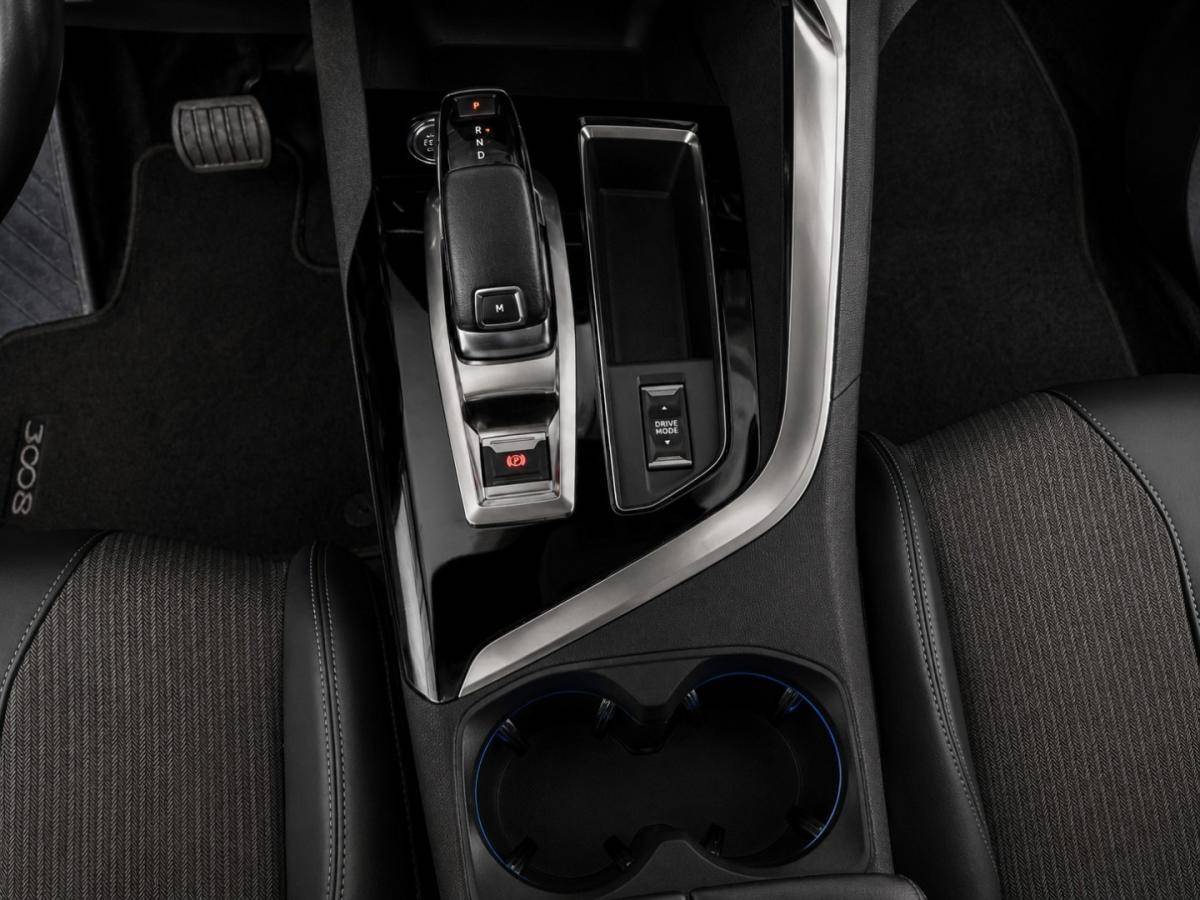 peugeot-3008-2021-diesel-1499cc