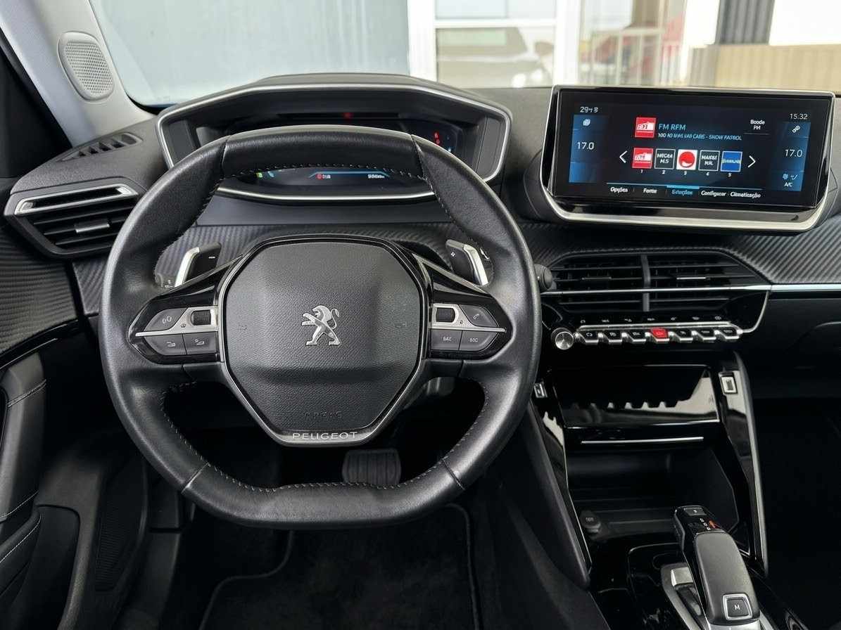 peugeot-2008-2021-diesel-1499cc