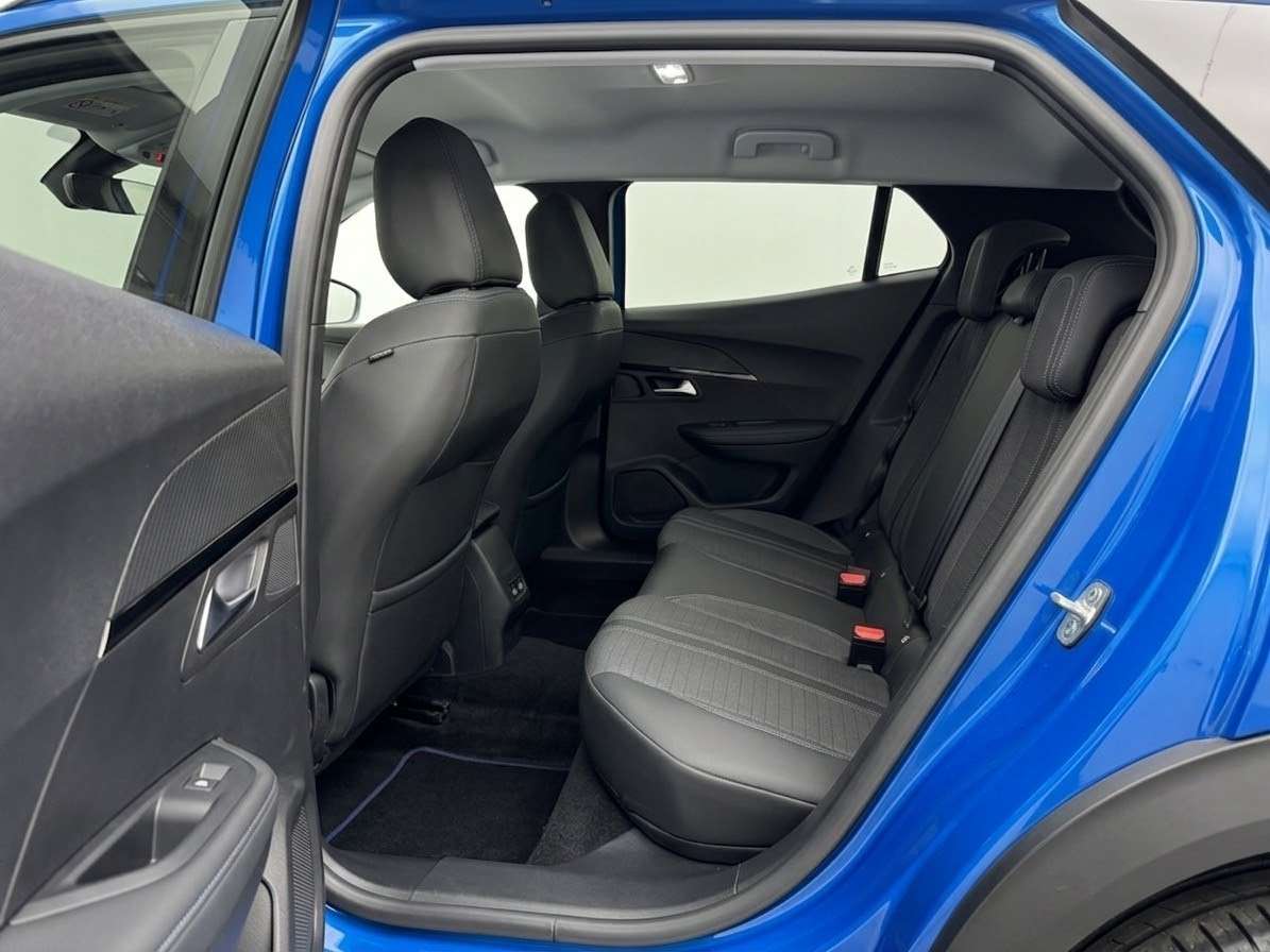 peugeot-2008-2021-diesel-1499cc