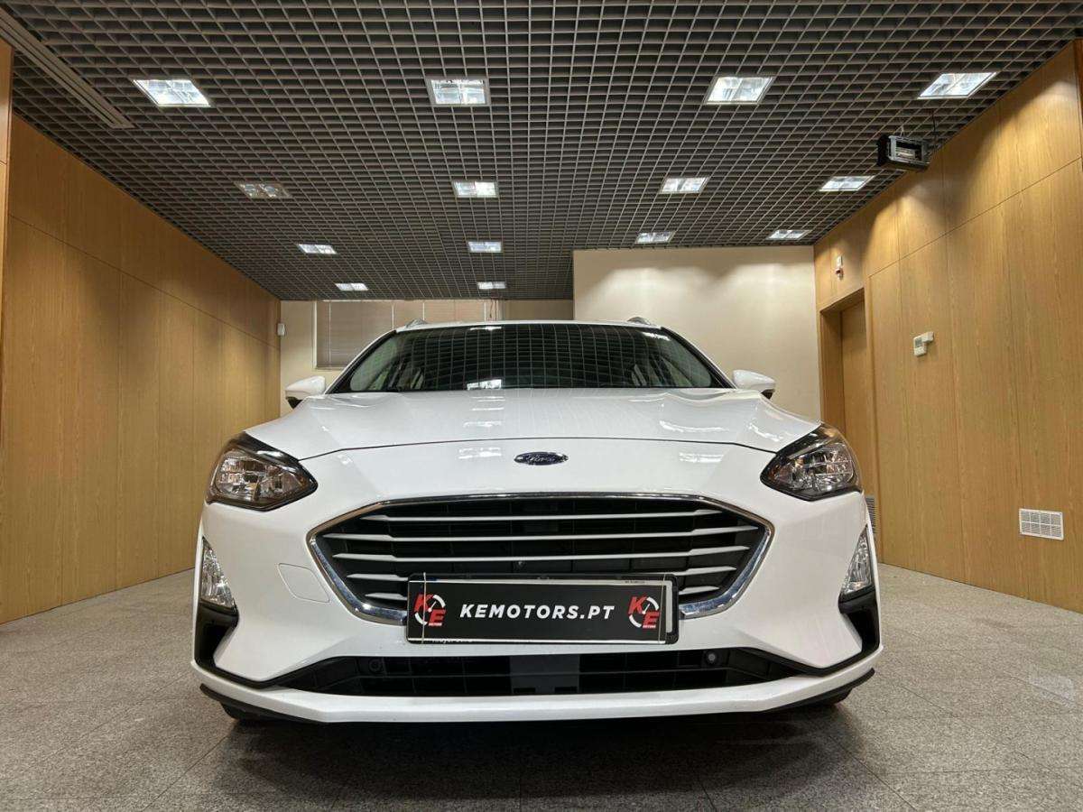ford-focus-2022-diesel-1499cc